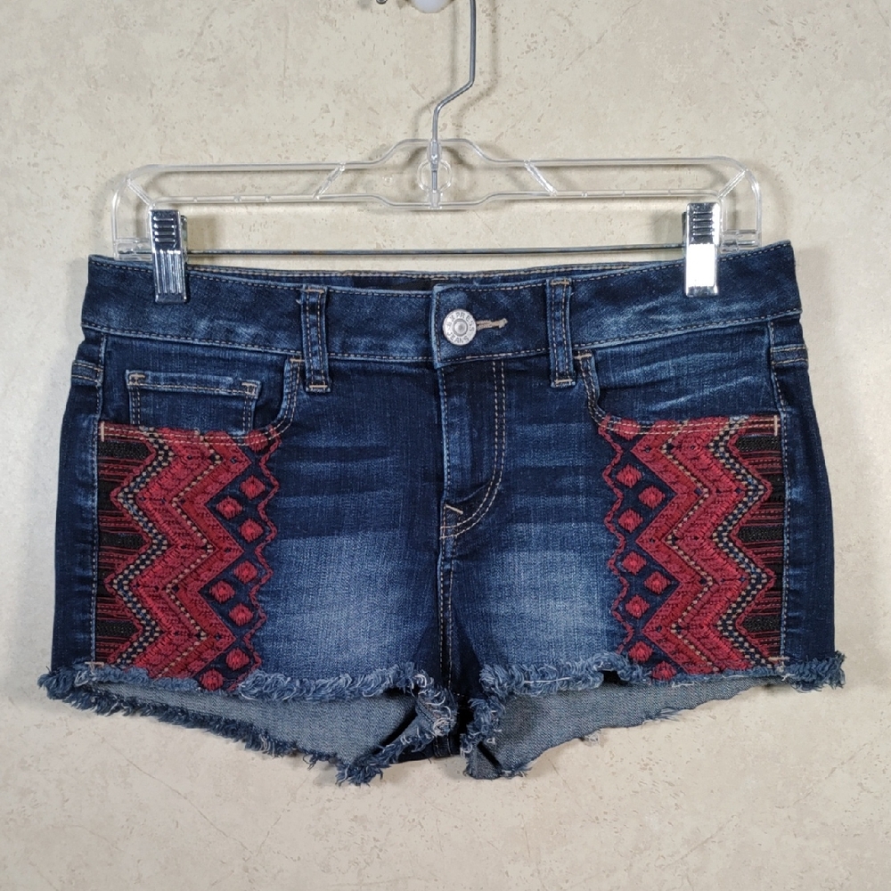 H162 Express dark wash denim shorts w/red embroidery 4 EUC